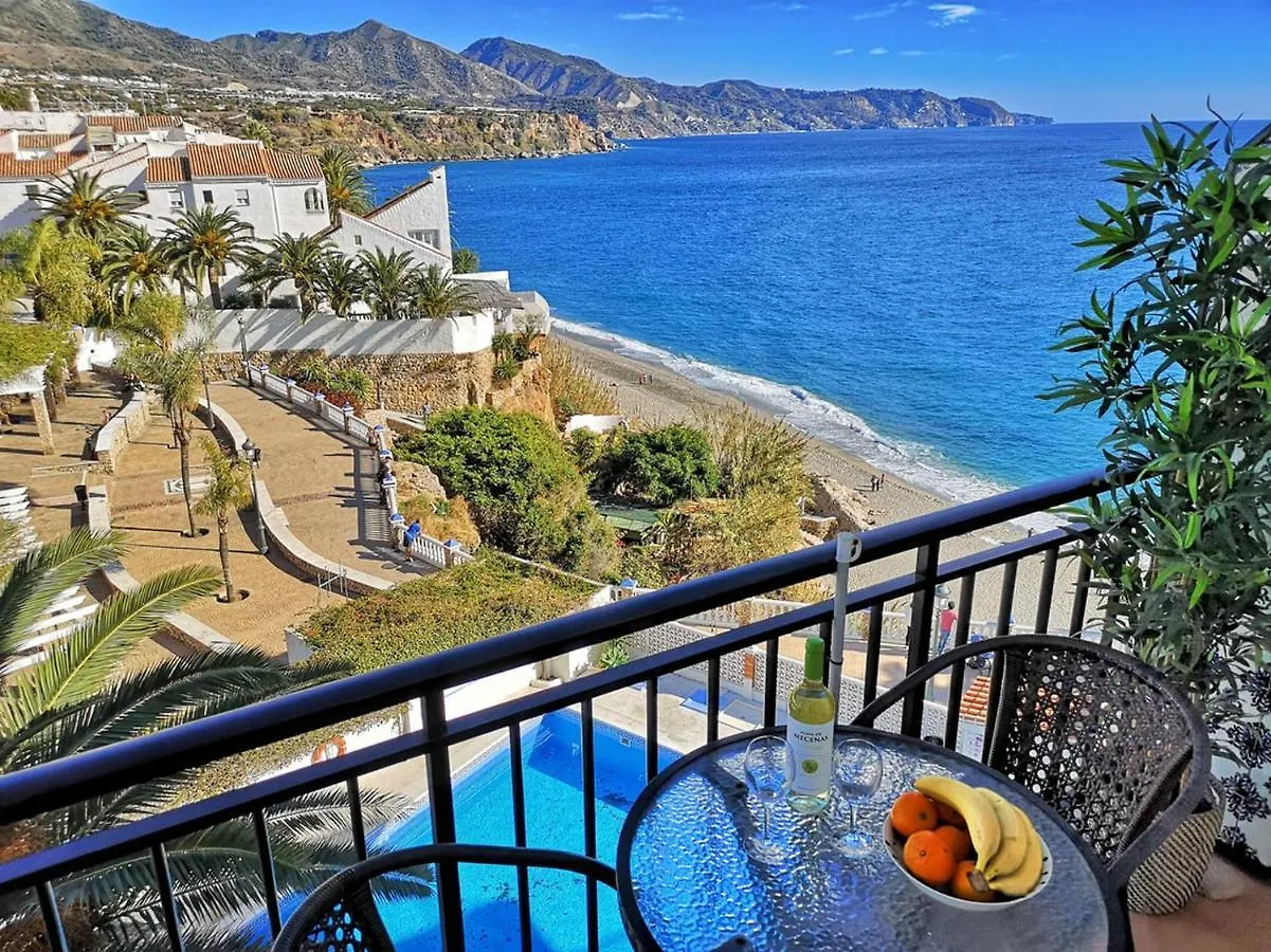 Carabeo Seaview Apartment Rocamar Nerja Spain
