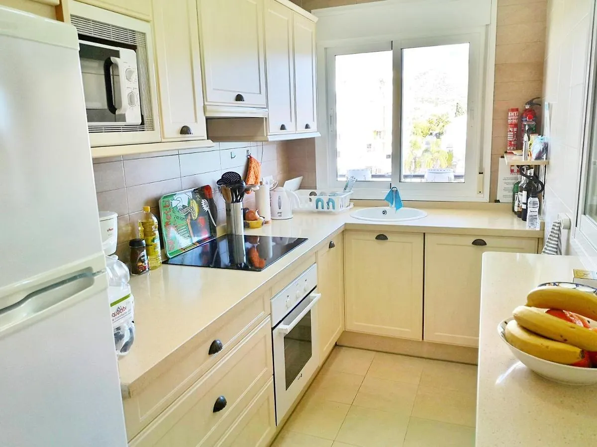 Carabeo Seaview Apartment Rocamar Nerja