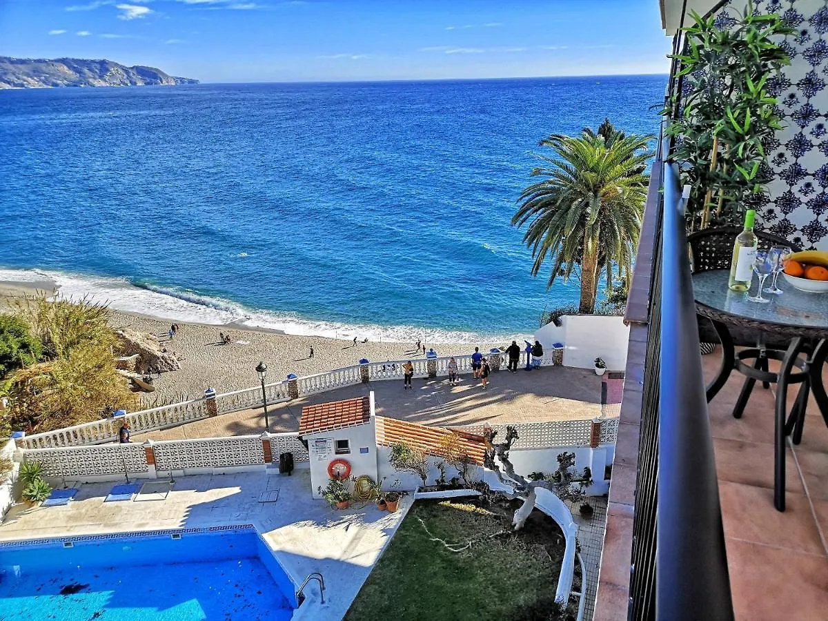 Carabeo Seaview Apartment Rocamar Nerja 0*,  Spain