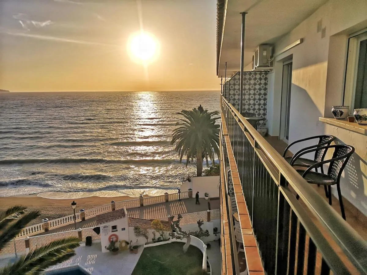 Carabeo Seaview Apartment Rocamar Nerja Spain