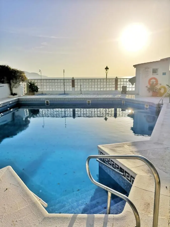 Carabeo Seaview Apartment Rocamar Nerja