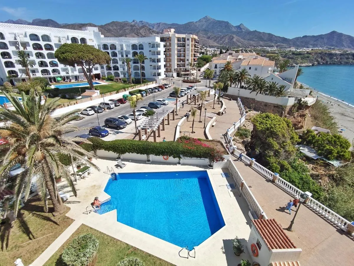Carabeo Seaview Apartment Rocamar Nerja